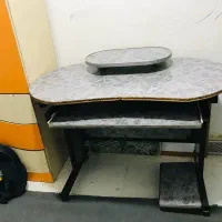میز کامپیوتر