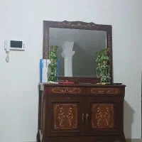 کنسول و شمعدان