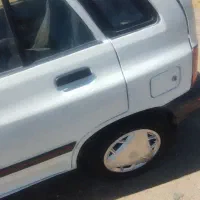 هاچبک سفید