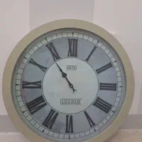 ساعت دیواری