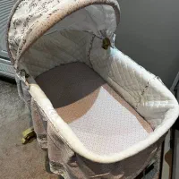 تخت بغل مادر گهواره شو