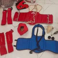 تجهیزات ورزشی بوکس و تکواندو