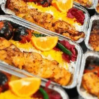 کارگر ساده وماهر آشپزخانه با حقوق خوب