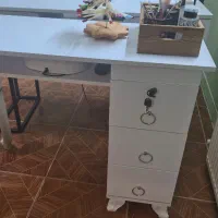 میز ناخن کار|آرایشگاه و سالن‌های زیبایی|علی‌آباد کتول, |دیوار