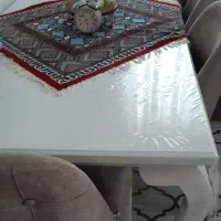 فقط میز غذا خوری ۸نفره بدون صندلی