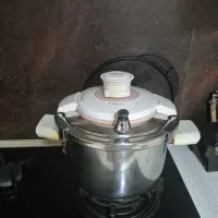 زودپز 5لیتری کلیپسی ساففینوکس ترکیه|ظروف پخت‌وپز|اصفهان, رزمندگان|دیوار