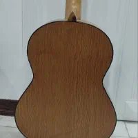 گیتار  دالاهو  بسیار تمییز|گیتار، بیس، امپلیفایر|رباط‌کریم, رباط‌کریم|دیوار