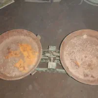 ترازو کفه دارقدیمی