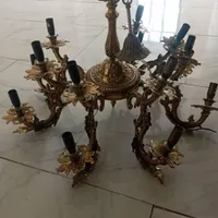 یک عدد لوستر برنج ۸ شاخه