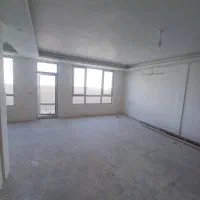 آپارتمان۱۳۵متری_مطهری۳۶_فول_۳۰متر حیاط اختصاصی