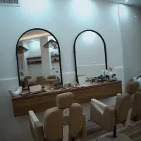 تجهیزات سالن زیبایی بسیار نو و تمیز با قیمت مناسب|آرایشگاه و سالن‌های زیبایی|سمنان, |دیوار