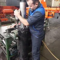 تعمیرجرثقیل،بیل،لودر،وغیره