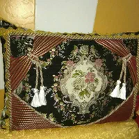 دوخت کاور بالشت وپشتی پذیرفته میشود