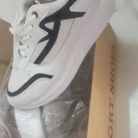 یه جفت کفش اسپرت کاملا نو، سایز 39، به قیمت 400ت|کیف، کفش، کمربند|سبزوار, کوی بهار|دیوار