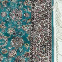 یک عدد فرش ۶ متری