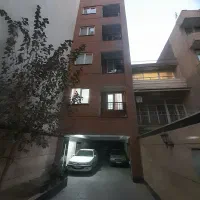 ۹۰ متر دو خواب فول تاپ لوکیشن