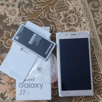 گوشی j7 درحد