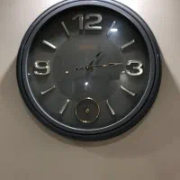 ساعت دیواری