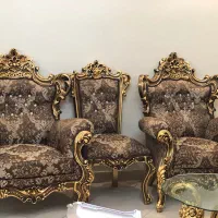 مبلمان سلطنتی همراه میز وسط و ۲ میز عسلی در حد نو|مبلمان خانگی و میز عسلی|قزوین, |دیوار