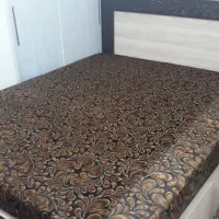 رو تختی تشک دو نفره تخت (زیپی) و روبالشتی