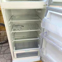 یخچال فریزر صنام کاملا سالم و نو اصلا استفاده نشده|یخچال و فریزر|شیراز, دلجو|دیوار