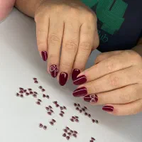 کاشت ناخن حرفه ای|خدمات آرایشگری و زیبایی|محمدیه-قزوین, |دیوار