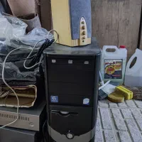 کامپیوتر  با مانیتور ال جی