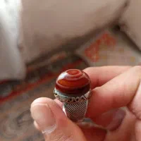 کلکسیونی و عقیق وقدیمی