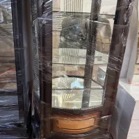 بوفه کاملا سالم جنس چوب باقیمت مناسب