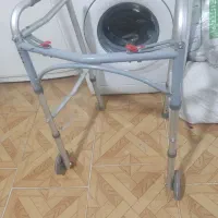 واکر تاشو چرخ دار سالم