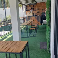 اتاق وصندلی دربزرگترین مرکزآموزشی وسالن زیبایی|خدمات آموزشی|تهران, اقدسیه|دیوار