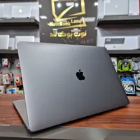 مک بوک پرو ۲۰۱۹ i9 با ۸گیگ‌گرافیک Macbook Pro 2019