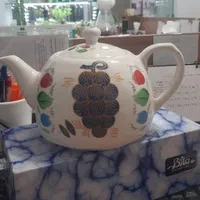 تولیدوفروش قوری چینی درطرح و سایزهای متنوع|قوری، کتری، قهوهساز دستی|تهران, خاوران|دیوار