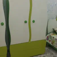 تخت، کمد و ویترین کودک، نوجوان وکیوم|تخت و سرویس خواب|شیراز, جانبازان|دیوار