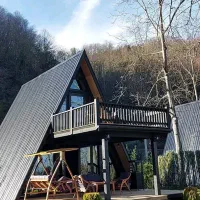 تولید کننده انواع کلبه چوبی..سوعدی.کانادایی|خدمات پیشه و مهارت|رشت, آزادگان|دیوار