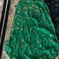 لباس دخترانه و زنانه