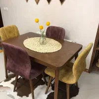 میز غذا خوری چهار نفره