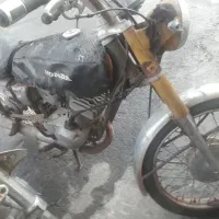 کاوازوکی ۱۰۰ مزایده