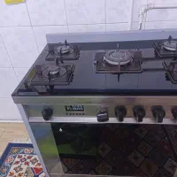 اجاق گاز.