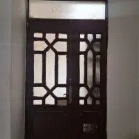 در آپارتمان دو لت با کم