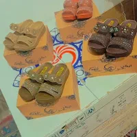 دمپایی|کیف، کفش، کمربند|شیراز, بید زرد|دیوار