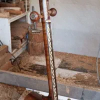 ساز|سازهای سنتی|کرج, بنیاد|دیوار