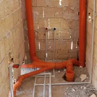 لوله کشی آب و برق کشی