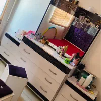 سرویس خواب با میزآرایش و تشک