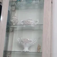 ویترین (بوفه) کاملا سالم ونو