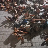 تیفور و جرثقیل دستی