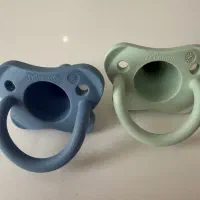 پستونک سیلیکونی دکتر براون