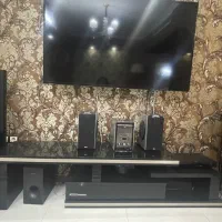 میز تلویزیون چوب برند ترک و شیشه قابل تغییرسایز