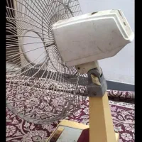 دو عدد پنکه و محافظ پنکه|پنکه و تصفیه‌کنندهٔ هوا|اصفهان, دارک|دیوار