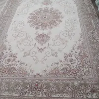 دو عدد فرش ماشینی با ۱۲ رنگ ابریشم